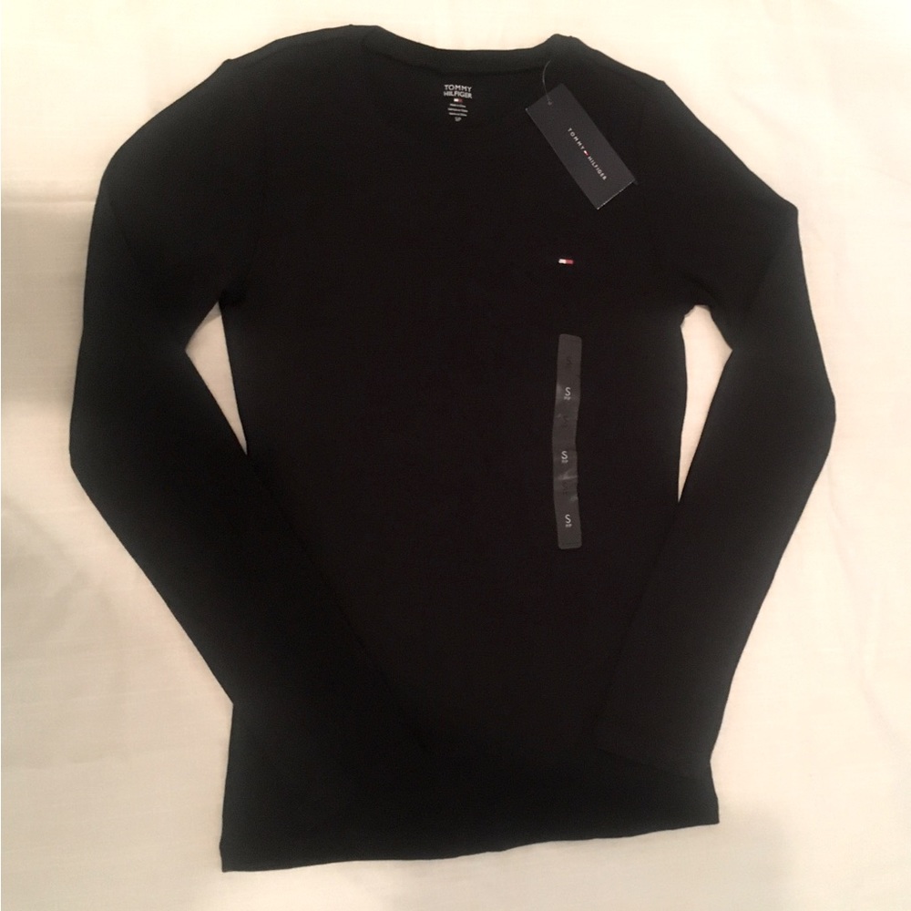 Tommy Hilfiger Round Neck Sweater, size small